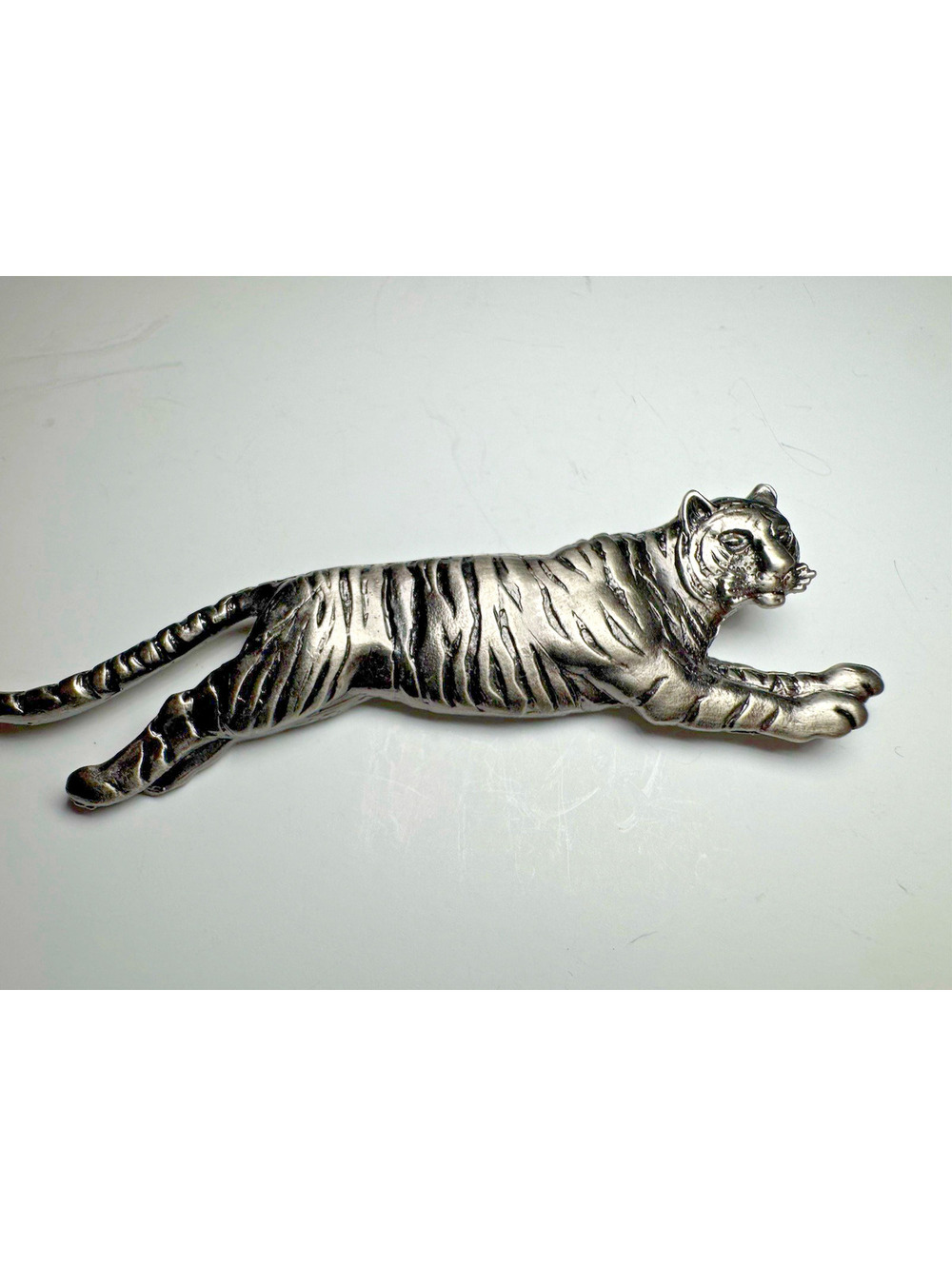 Vintage Silver Tone Tiger Brooch Large Figural Big Cat Pin 3.5”